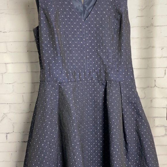 Basic Model Sleeveless Dress for Women - Picture 5 of 5